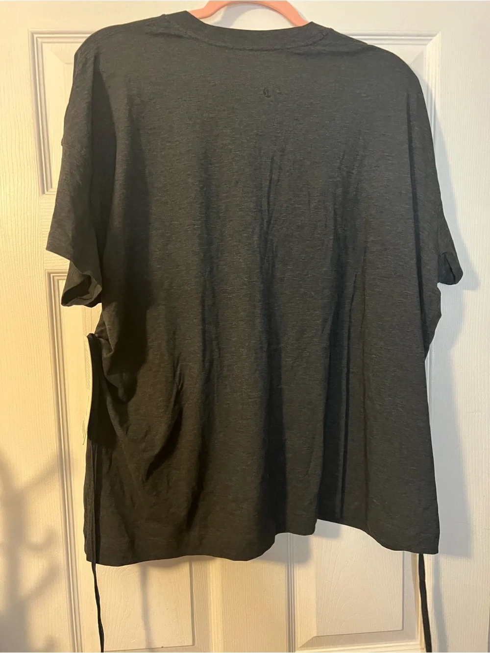 #386 Lululemon Side Tie V-Neck Tee Heathered Black Size 4 NWT Pima Cotton